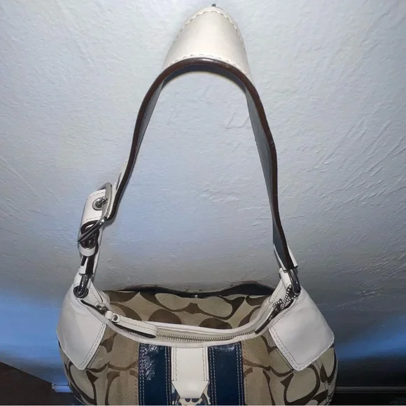 Coach Signature Jacquard Shoulder Bag F10993 | Leather Trim | Authentic - Picture 6 of 10